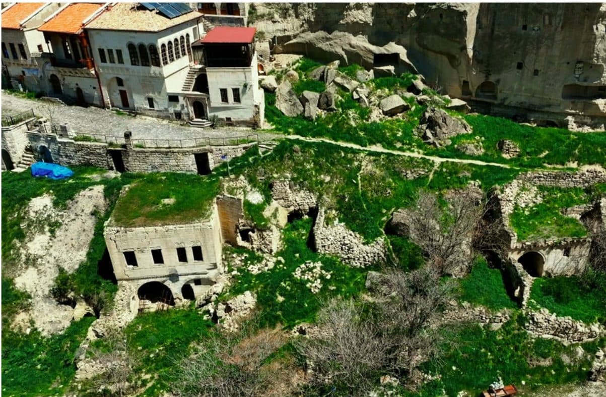 Mustafapaşa'da 20 Odalı, İki Yapılı Dönüşüm Projesi — görsel 1